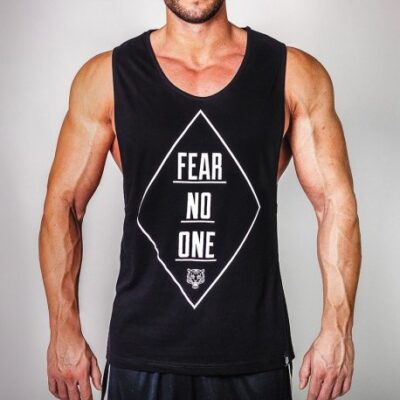 camiseta-fear-no-one